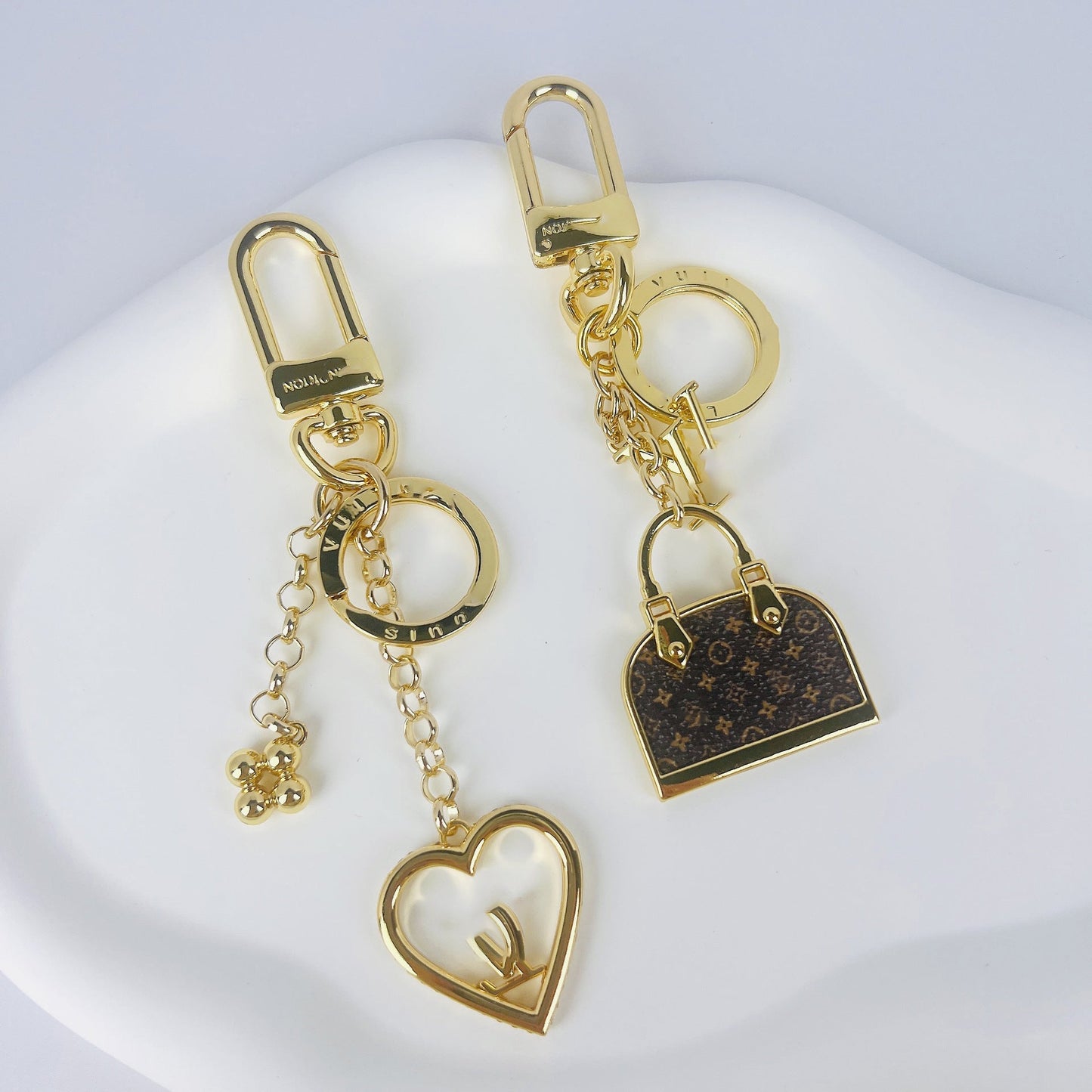 Designer-Minitasche mit Schlüsselanhänger