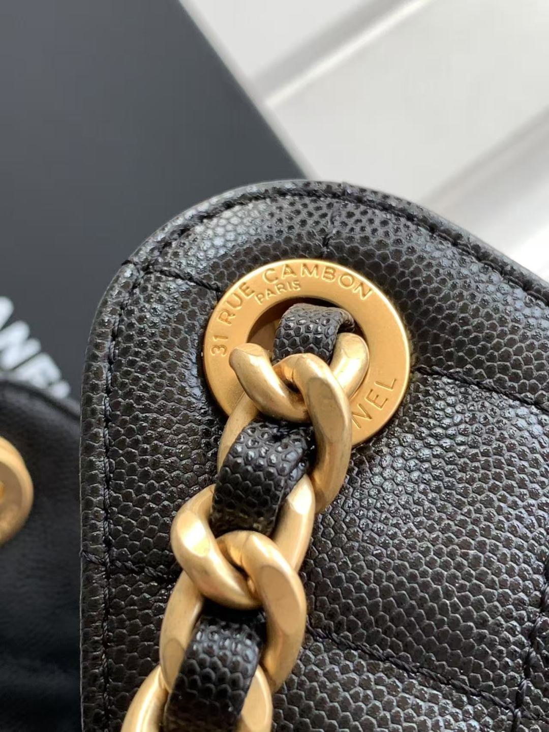 Small Handbag Grained Calfskin & Gold-Tone Metal Bag