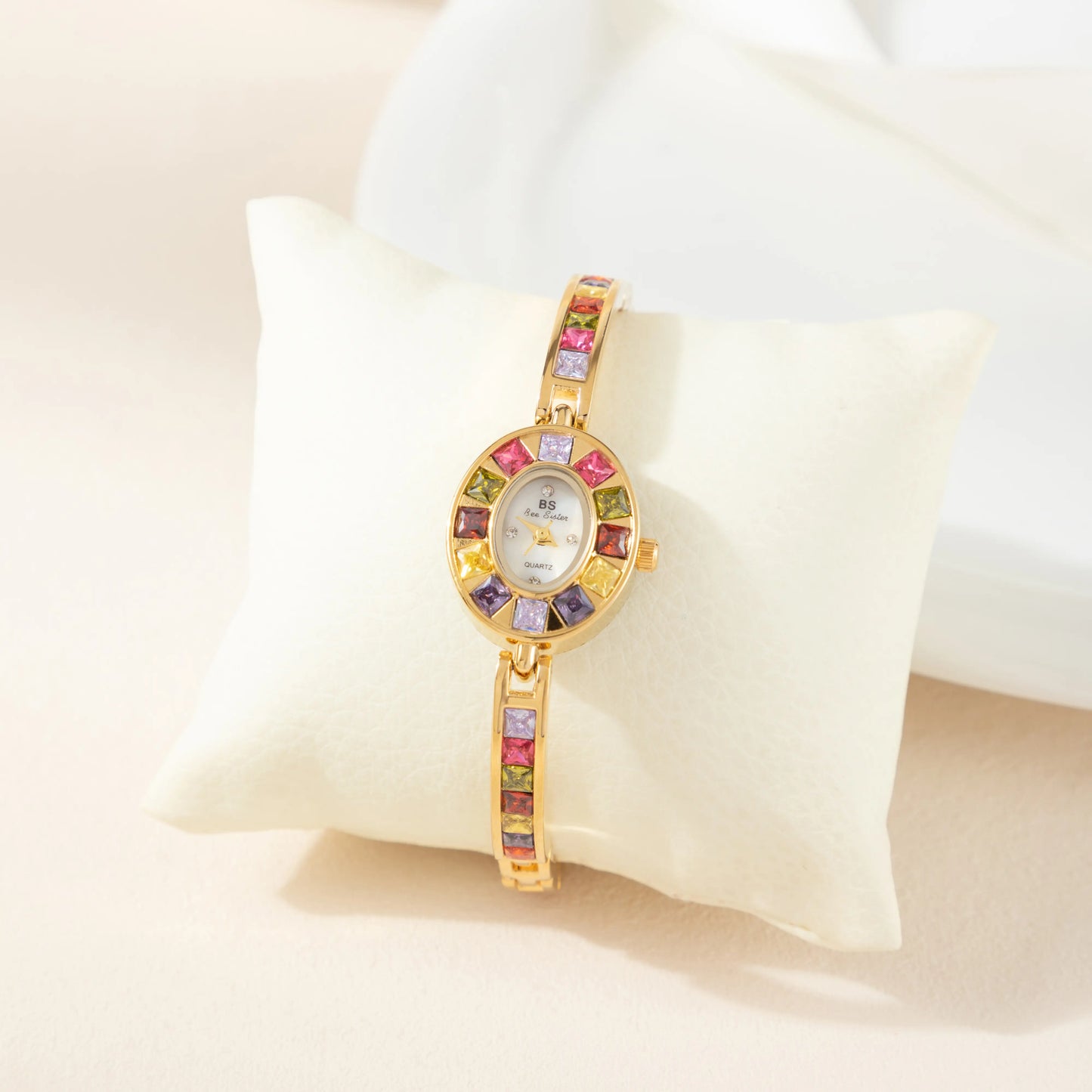 luxurious women's watch 13