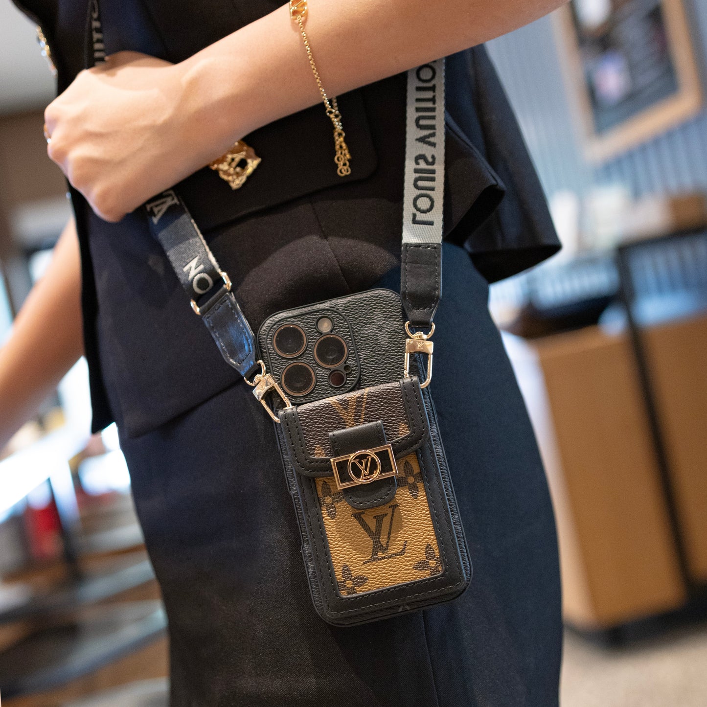 Lou Card Holder Crossbody iPhone Case 035
