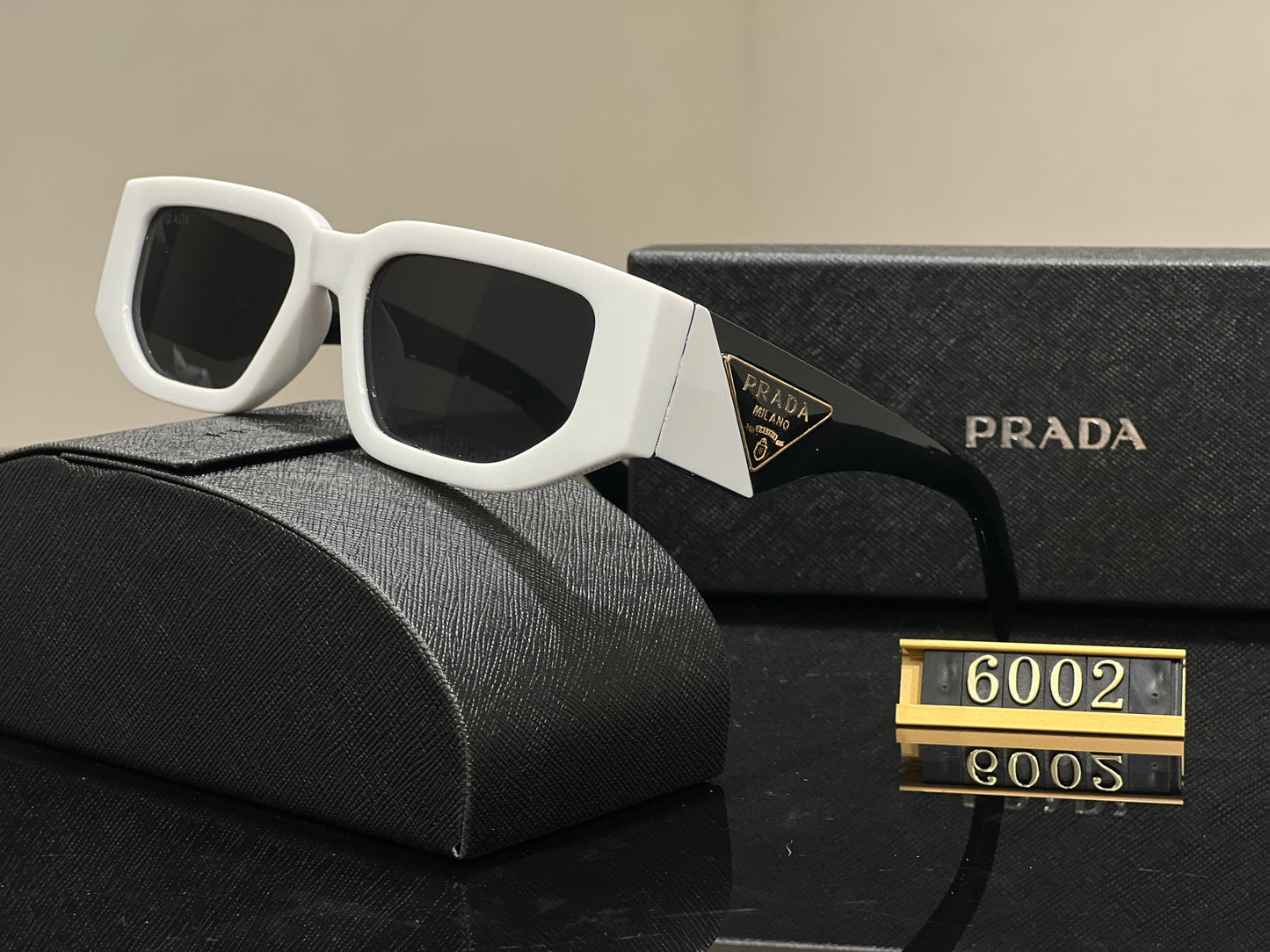 Premium Sunglasses | A Must-Have for Discerning Tastes