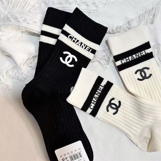 Premium cotton socks with antibacterial function