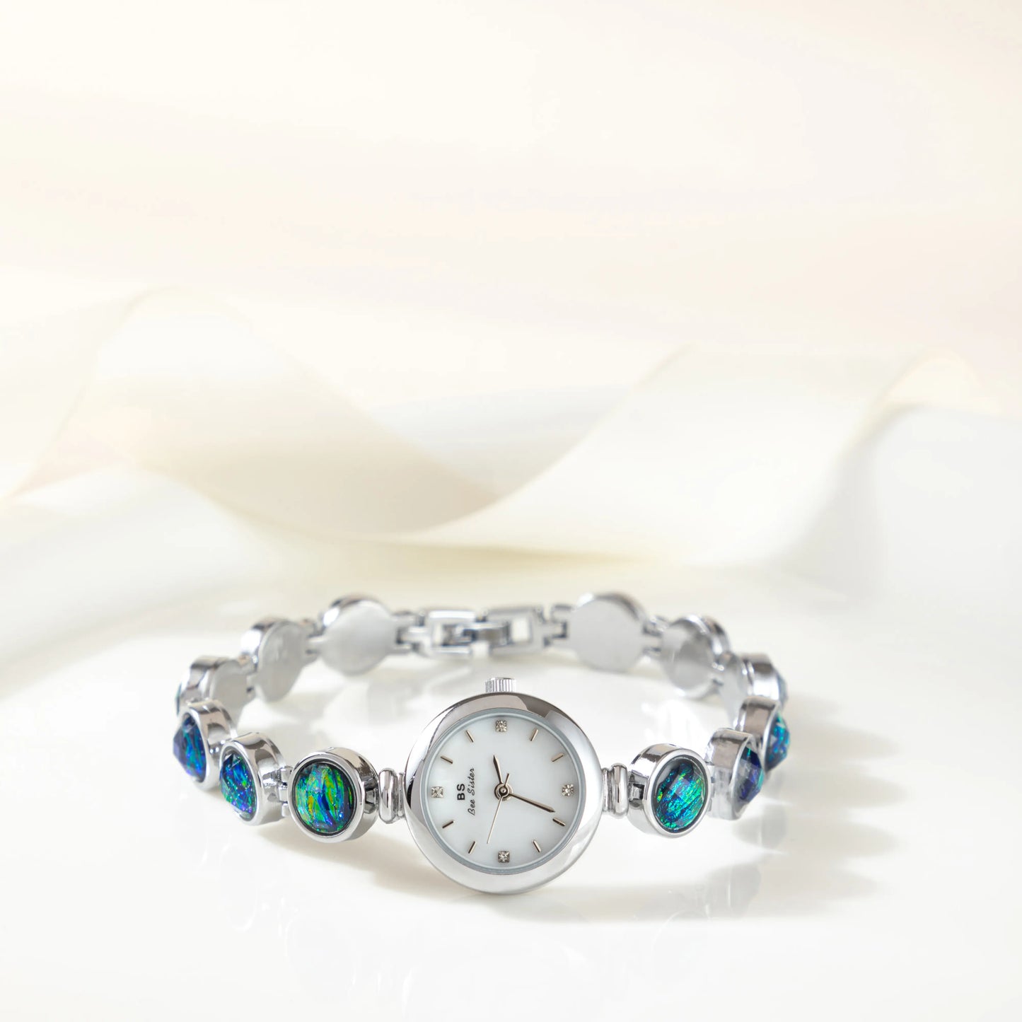 luxurious women's watch 12