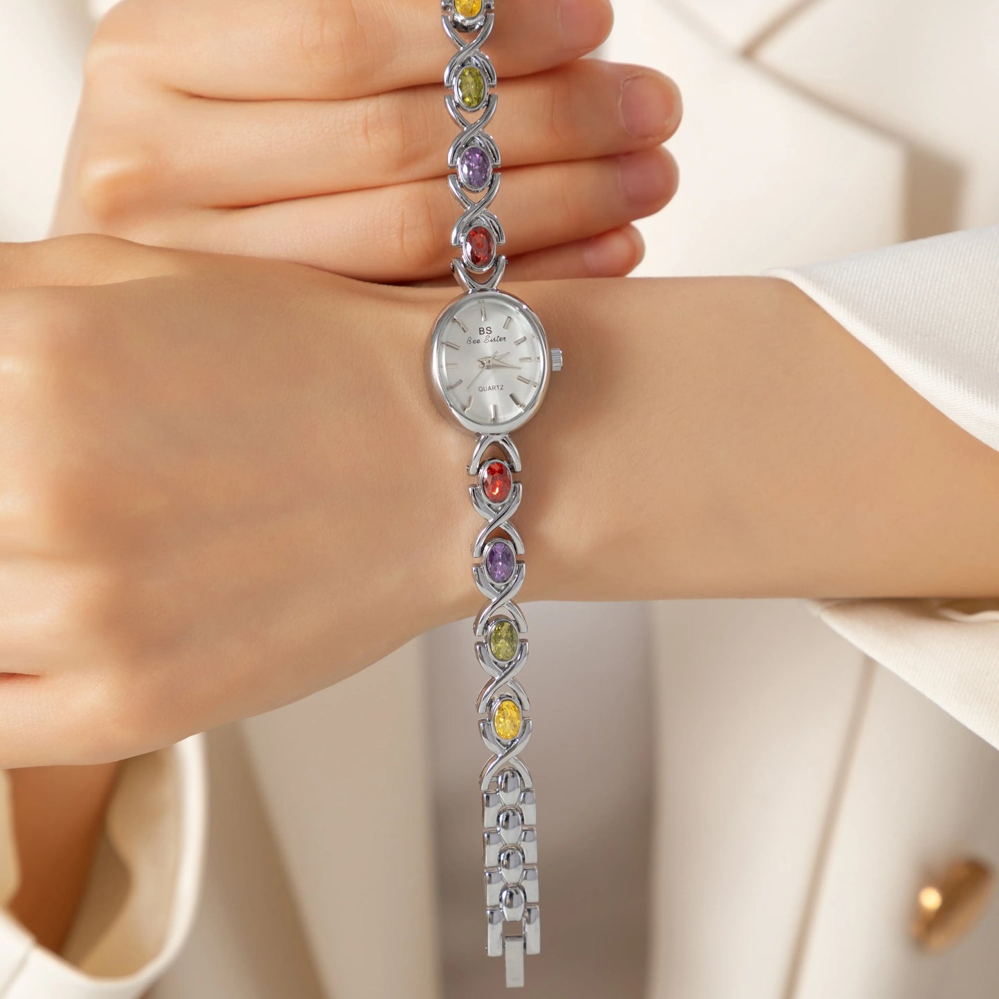 luxurious women's watch 07