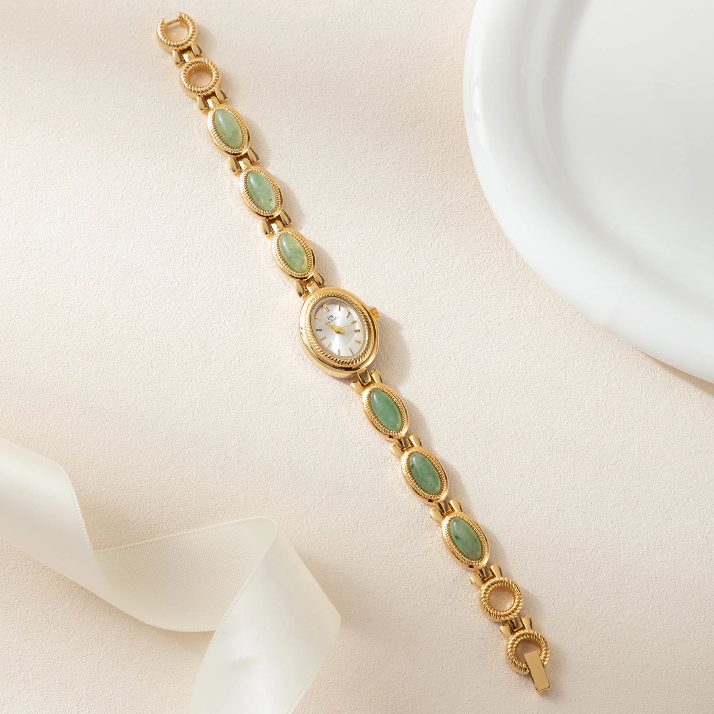 luxurious women's watch 09