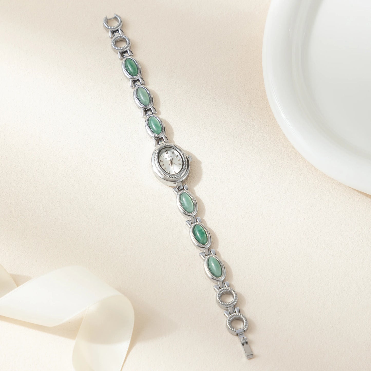 luxurious women's watch 09