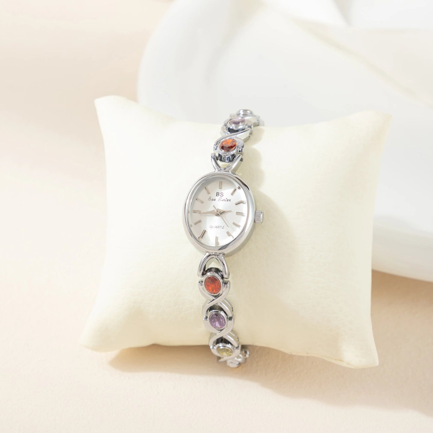 luxurious women's watch 07