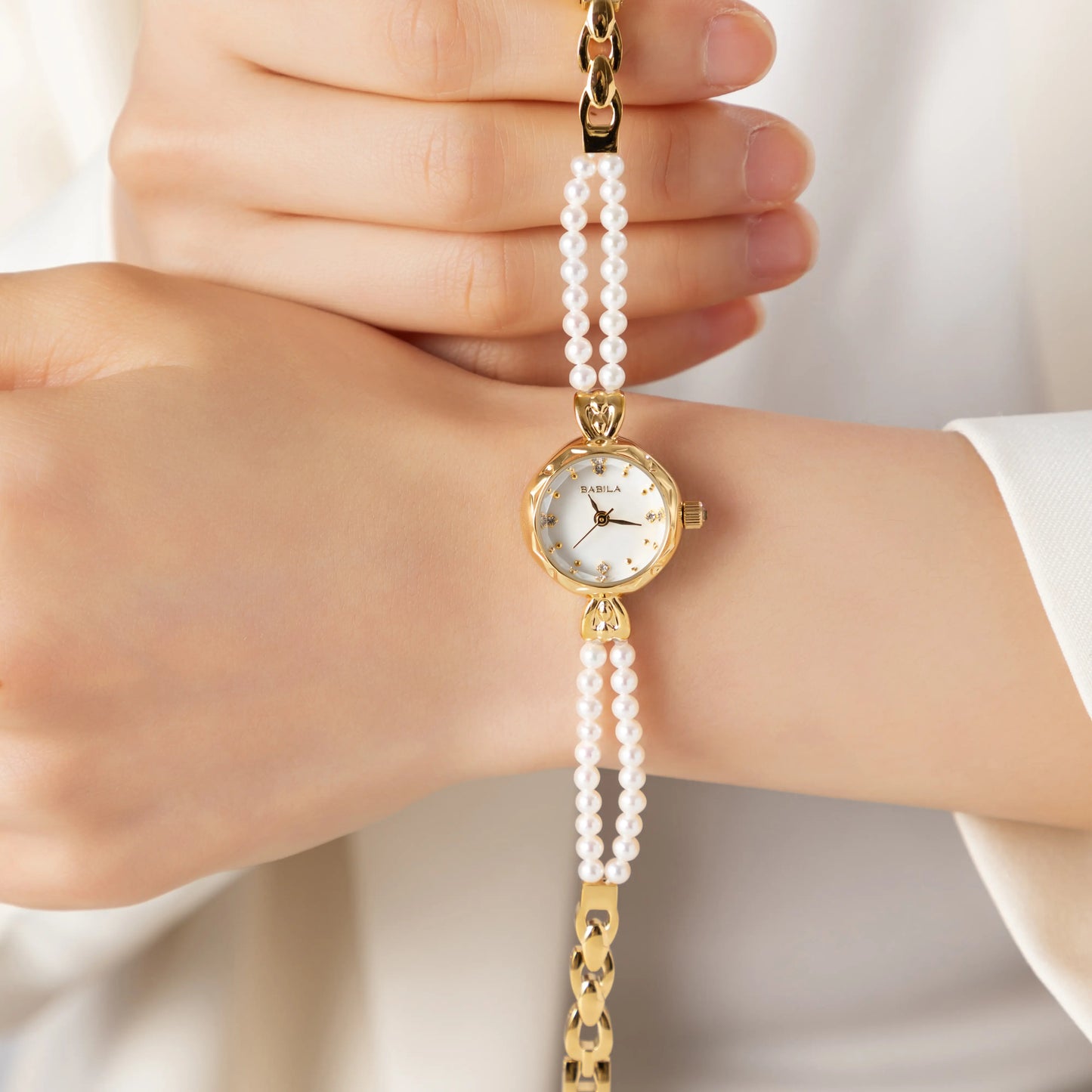 luxurious women's watch 16