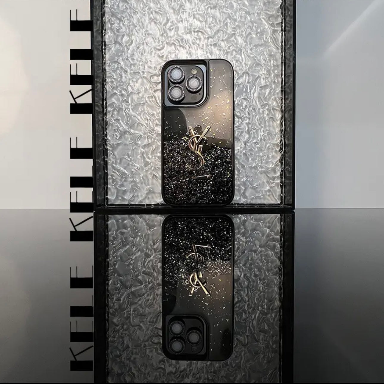(Buy 3, pay for 2)New Trends Shine x Mono iPhone Case