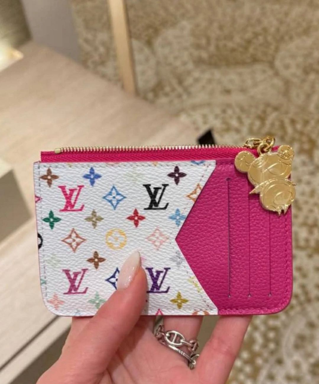 L--Inspired Card Holder Wallet: Chic & Functional!