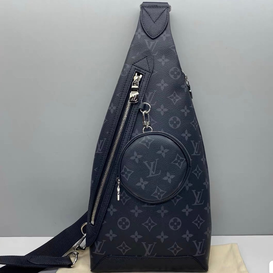 Minimalist Detachable Pouch Crossbody Chest Bag